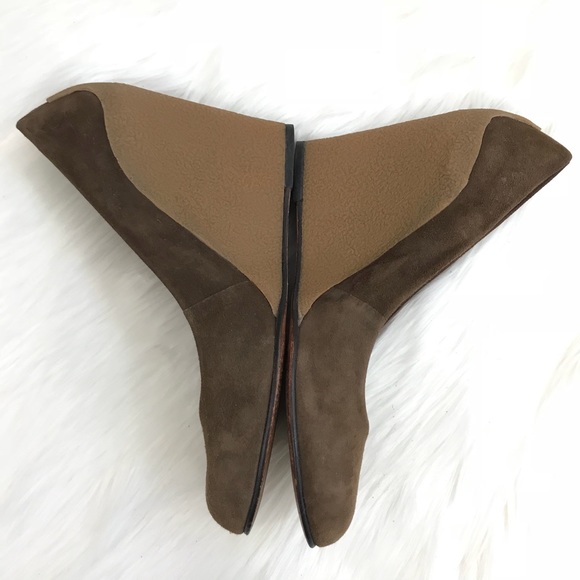 KORS Michael Kors Suede Wedges - Picture 4 of 8